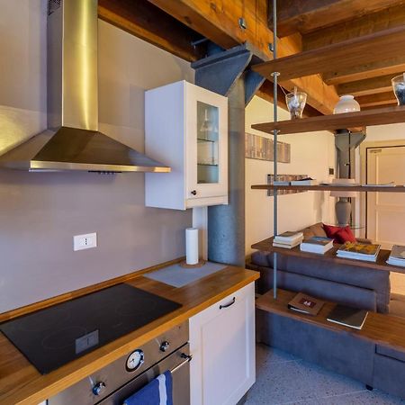 Youatmolino Canal View Apartment Венеция Экстерьер фото