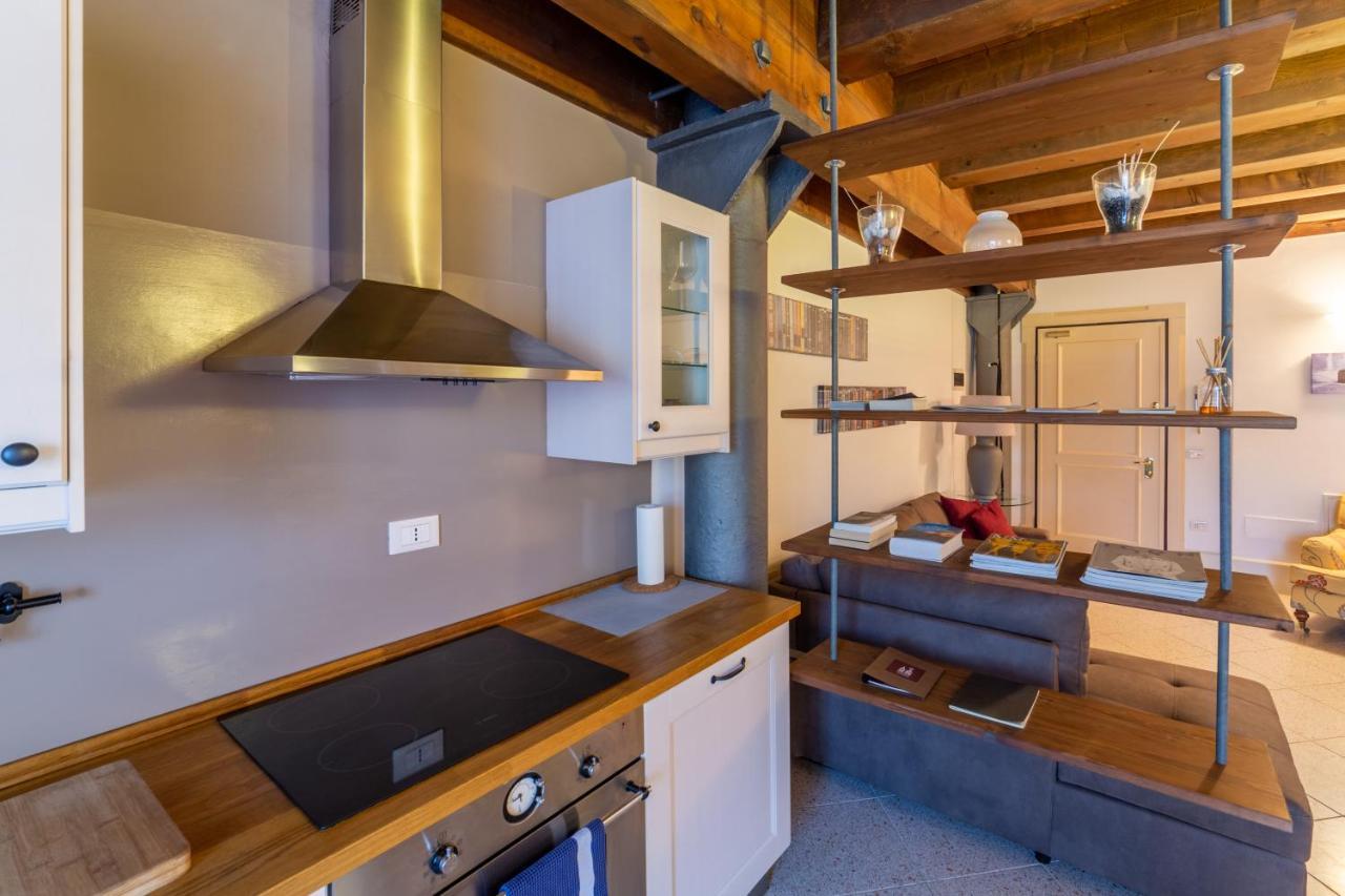 Youatmolino Canal View Apartment Венеция Экстерьер фото
